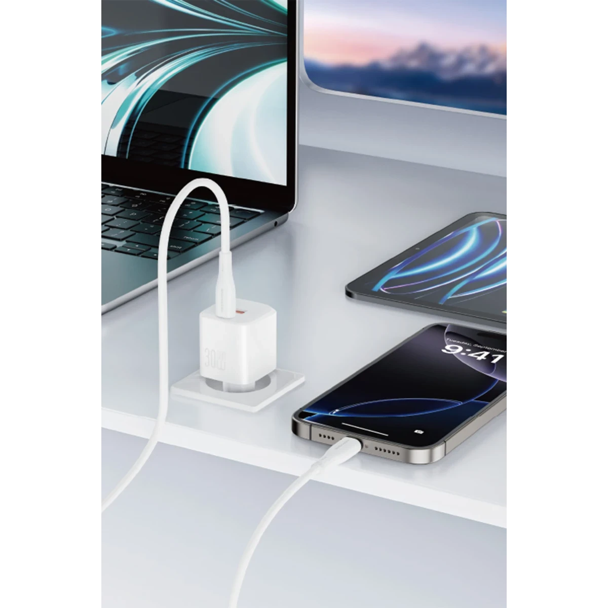 Keephone GaN Wall CH23091 30W 1 Adet Type-C ve 1 Adet USB Çıkışlı GaN Şarj Cihazı - Siyah