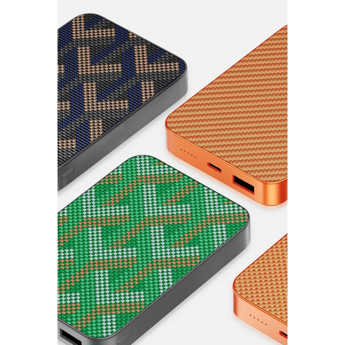Keephone PB51 Brendy Kevlar 10.000 mAh 22.5W USB 20W Type-C ve 15W Kablosuz Şarj Destekli Magsafe Powerbank - Gümüş